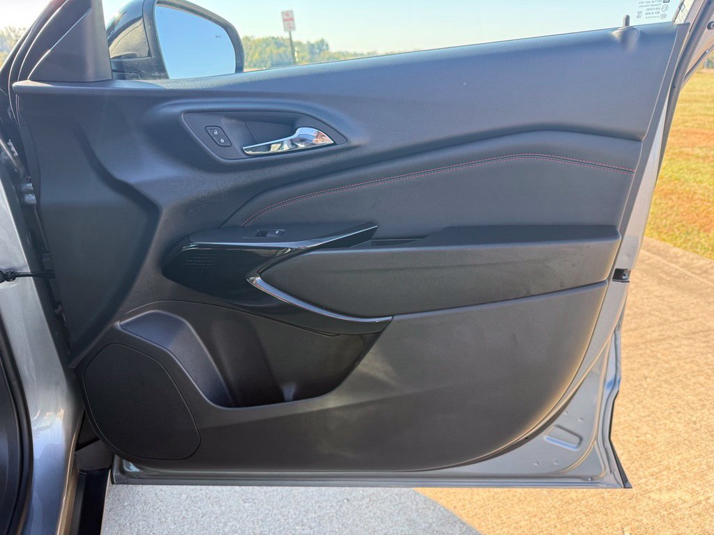 New 2026 Chevrolet Trax RS w/ Driver Confidence Package FWD image 21