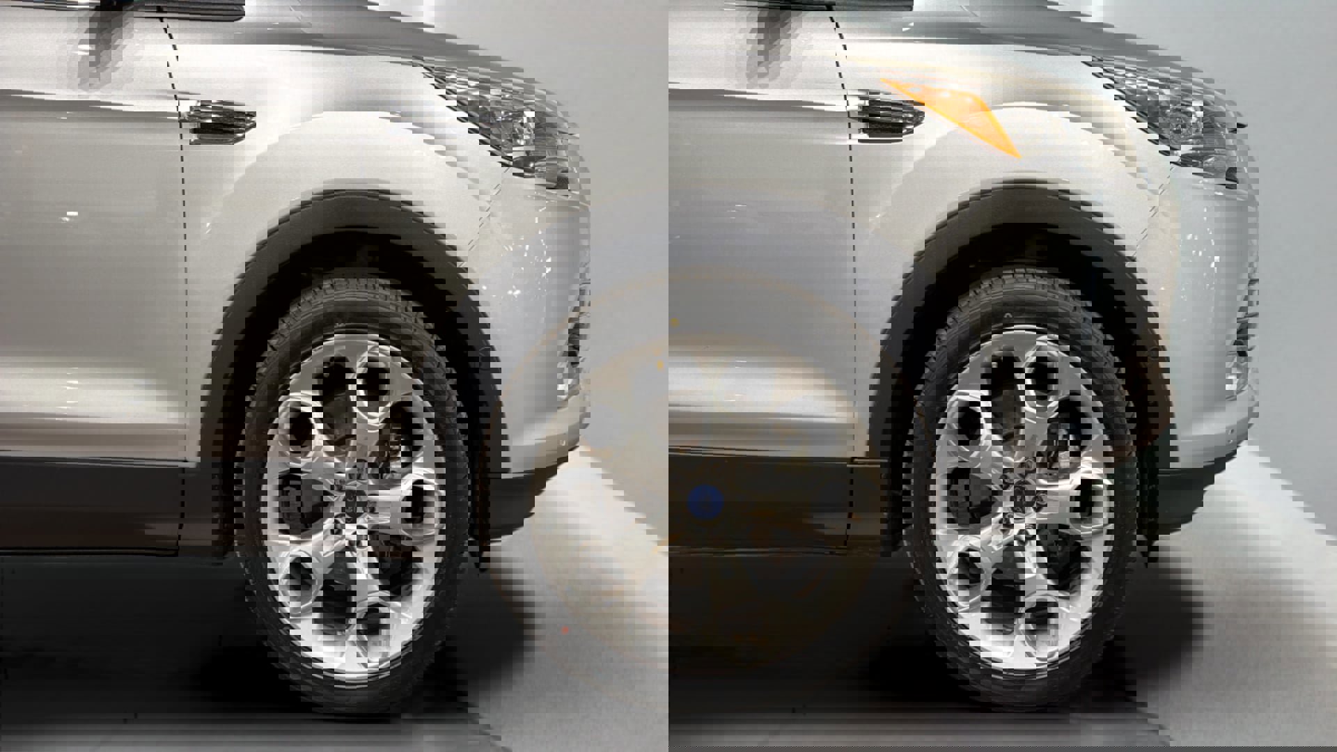 Used 2016 Ford Escape Titanium w/ Equipment Group 301A image 34