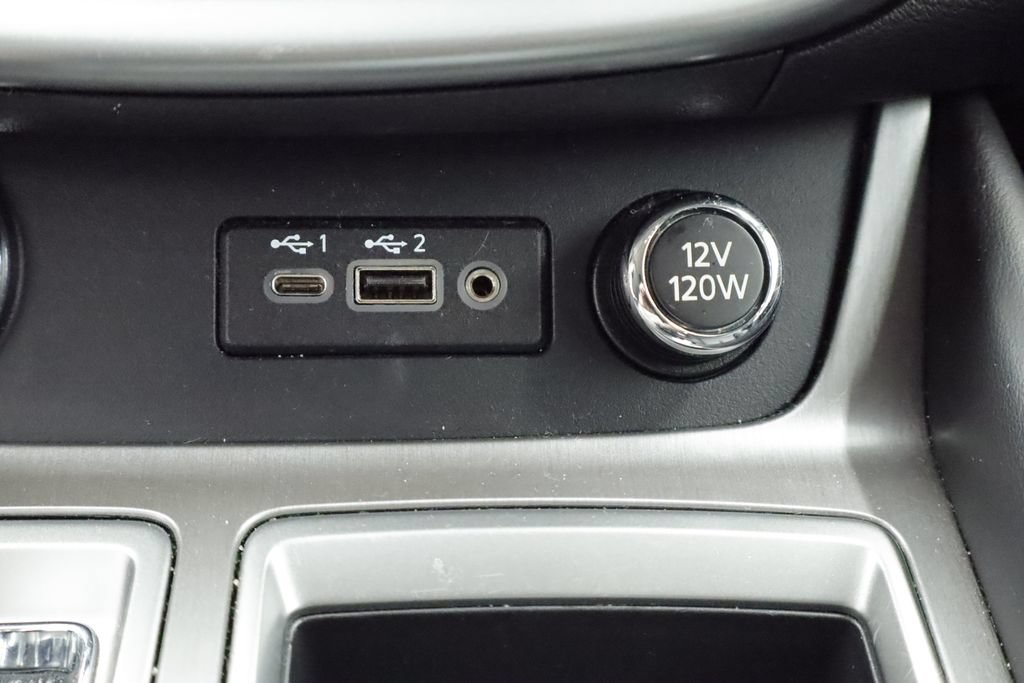Used 2023 Nissan Murano SV AWD/4WD image 31