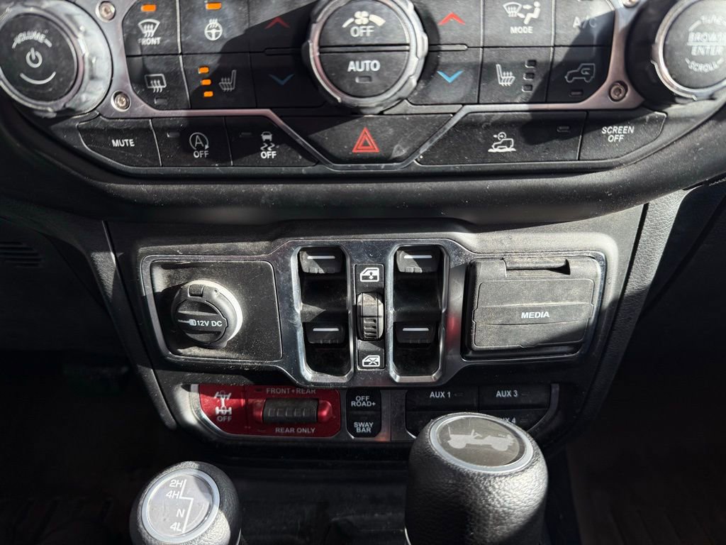 Used 2021 Jeep Wrangler Unlimited Rubicon w/ Cold Weather Group image 22