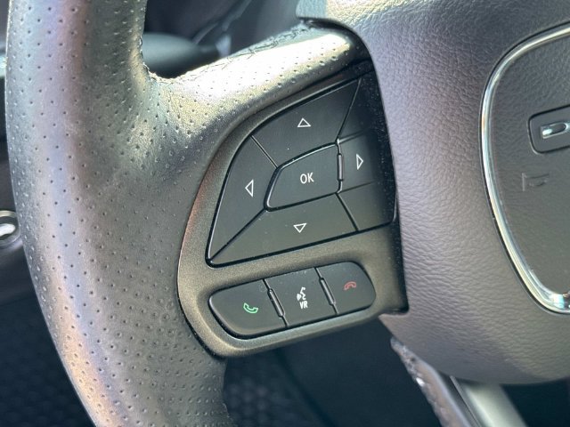 Used 2022 Dodge Challenger SXT w/ Plus Package RWD image 27