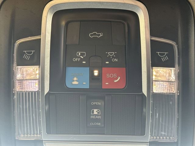 Used 2024 RAM 2500 Laramie image 36