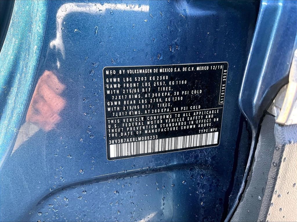 Used 2020 Volkswagen Tiguan SE image 32