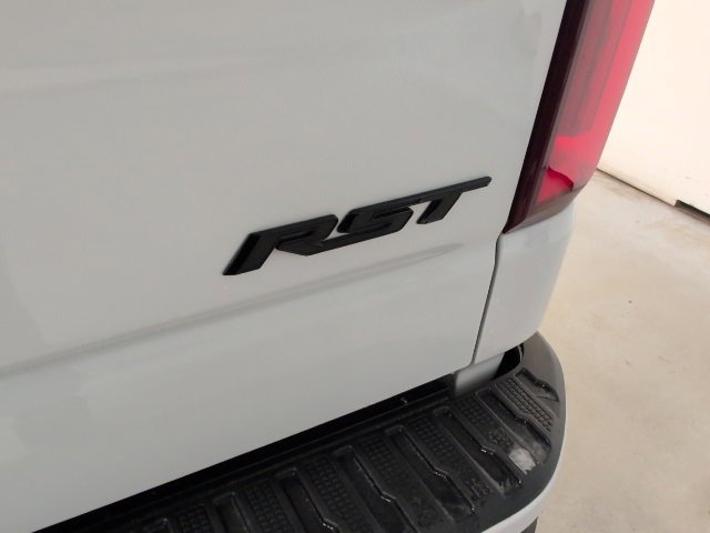 New 2026 Chevrolet Silverado 1500 RST w/ Dark Appearance Package image 37