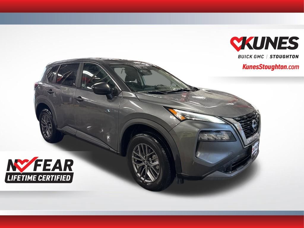 Used 2023 Nissan Rogue S image 4