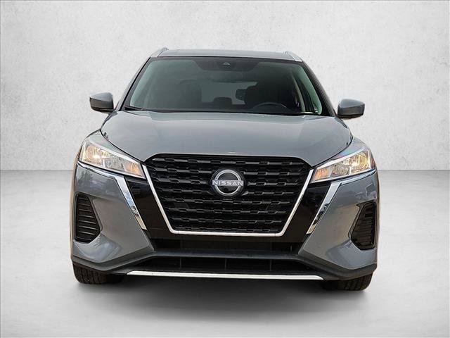 Used 2023 Nissan Kicks SV FWD image 3