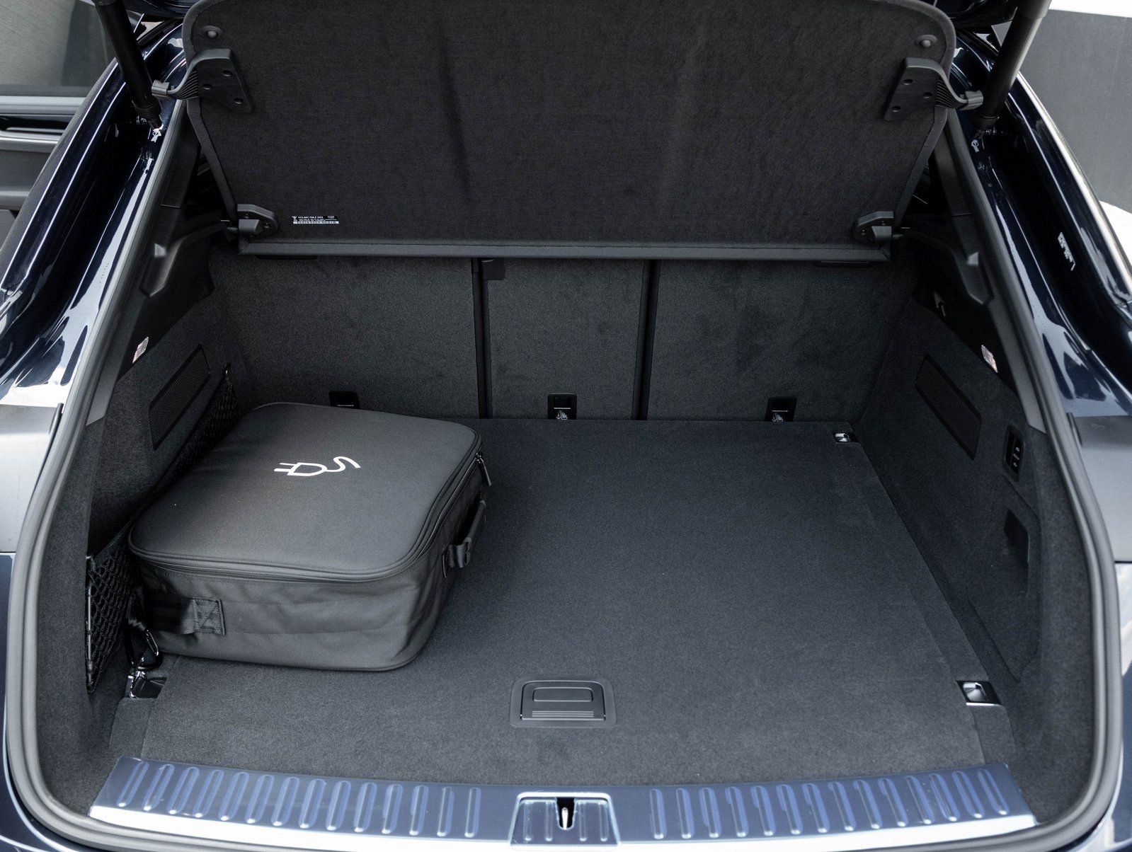 Used 2025 Porsche Cayenne Turbo image 31