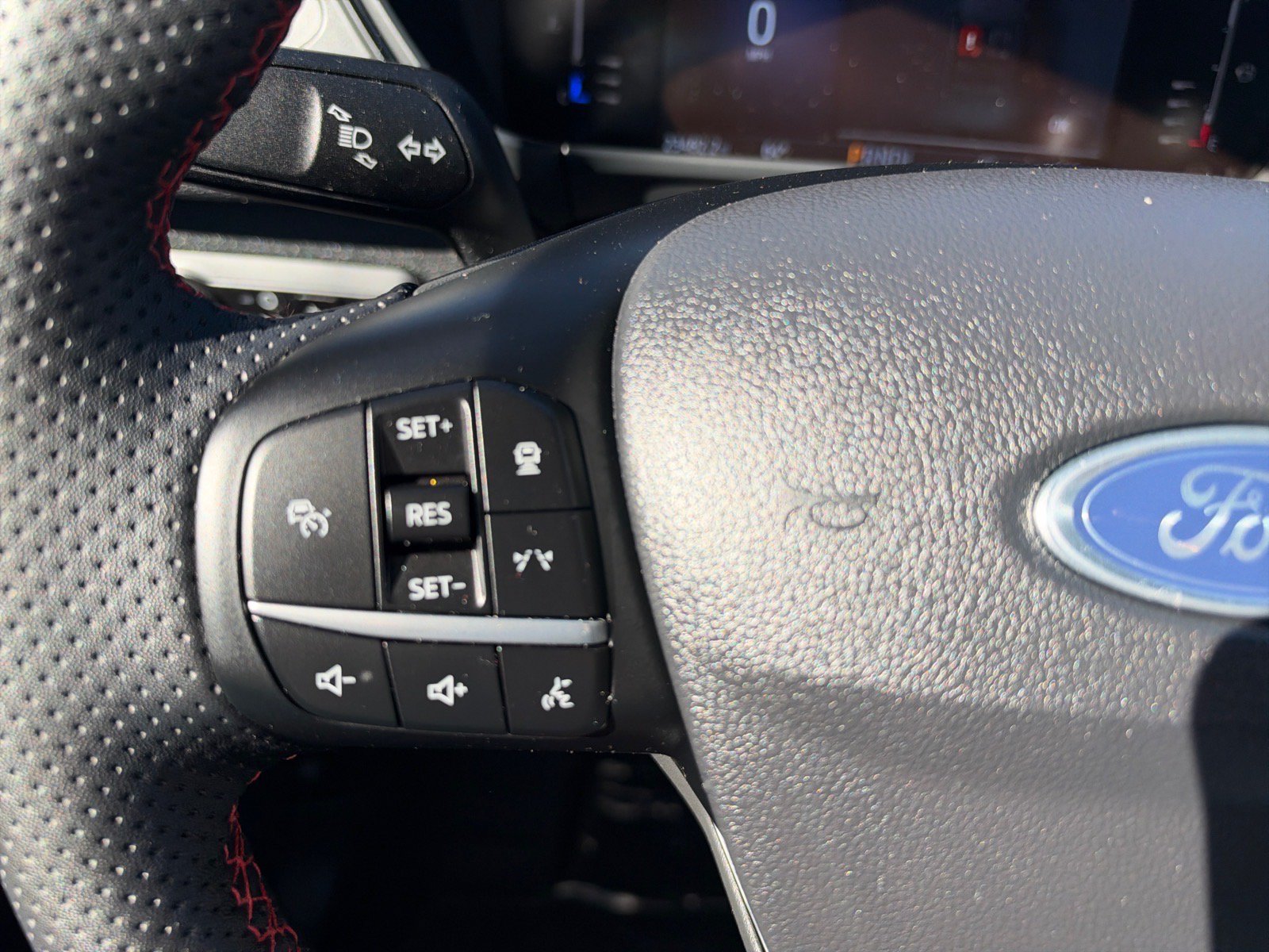 Certified 2023 Ford Escape ST-Line w/ Tech Pack #1 AWD/4WD image 23