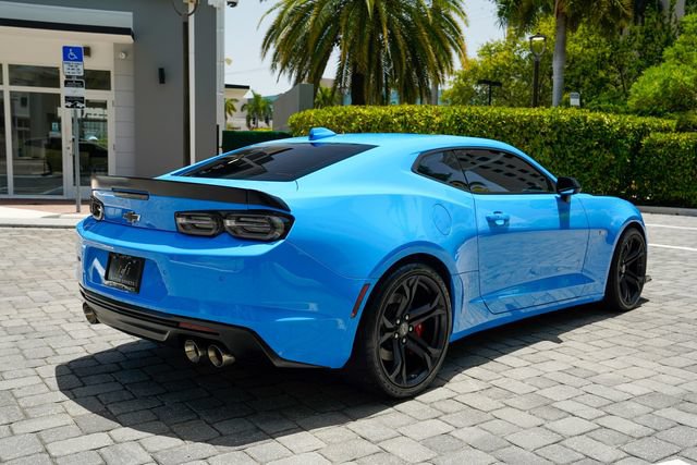 Used 2022 Chevrolet Camaro SS RWD image 27