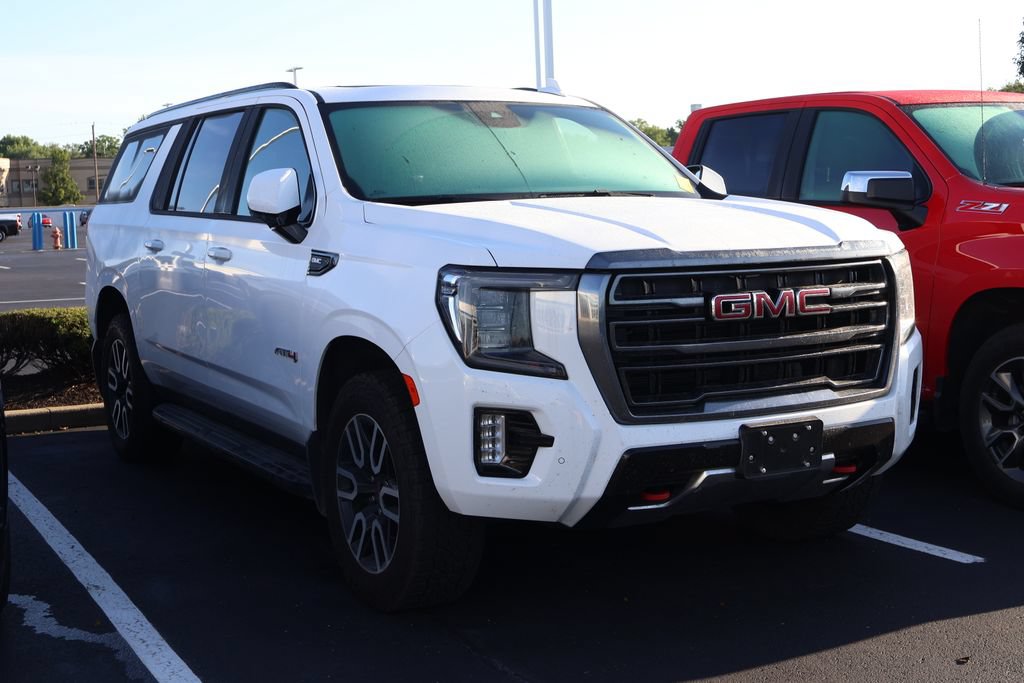 Used 2023 GMC Yukon XL AT4 w/ LPO, Floor Liner Package AWD/4WD image 3