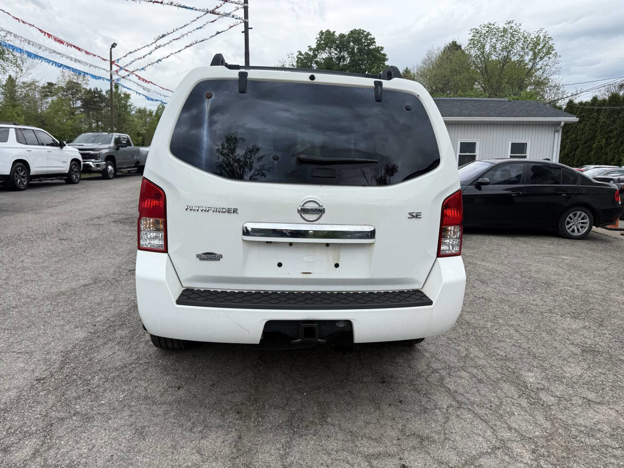 Used 2010 Nissan Pathfinder SE w/ SE Premium Journey Pkg AWD/4WD image 6