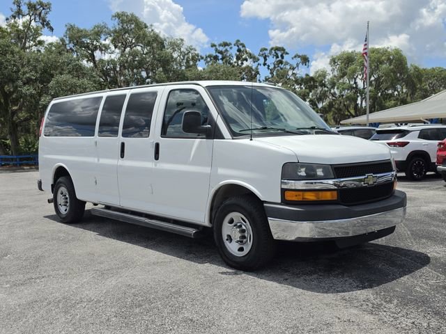 Used 2016 Chevrolet Express 3500 LT w/ LT Preferred Equipment Group RWD image 7
