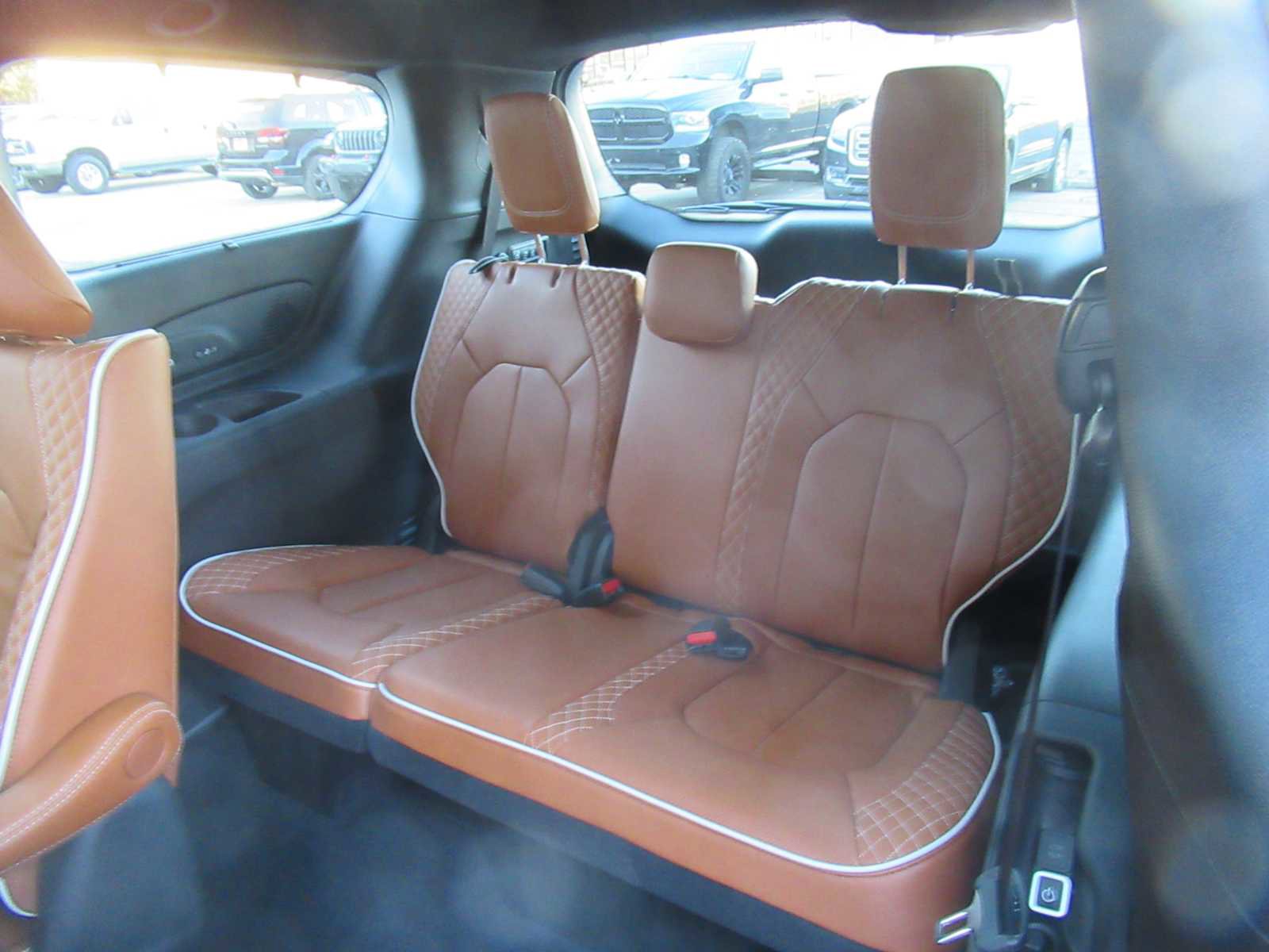New 2026 Chrysler Pacifica Pinnacle image 51