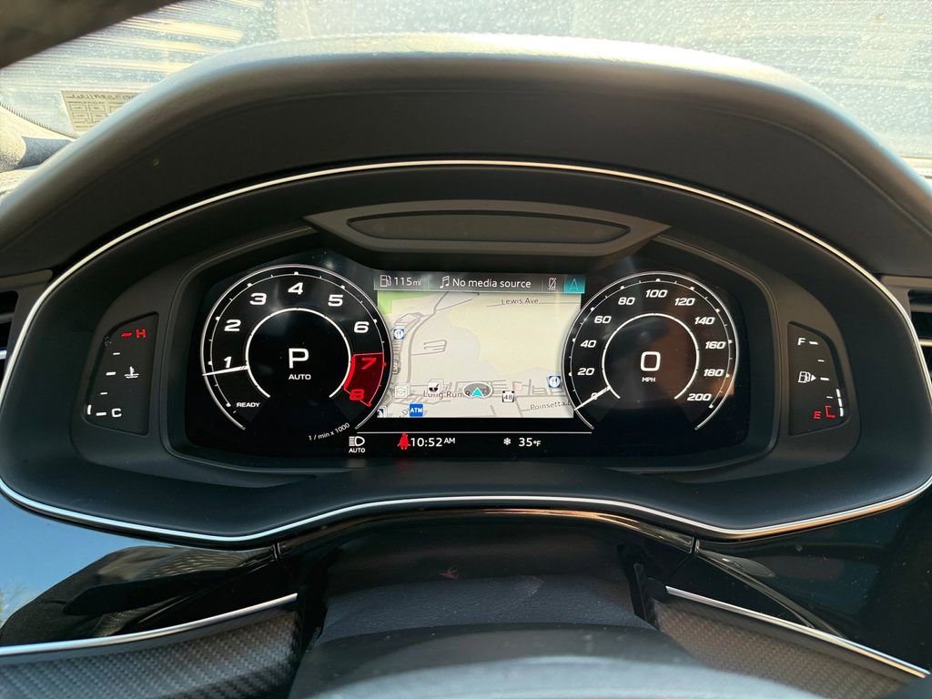 Used 2021 Audi RS Q8 image 16