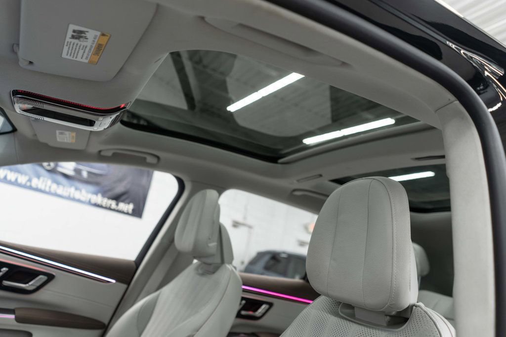 Used 2023 Mercedes-Benz EQS 580 4MATIC SUV image 10