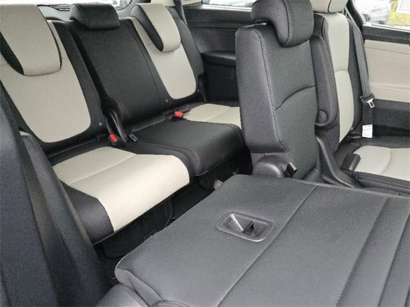 New 2026 Honda Odyssey Elite image 25