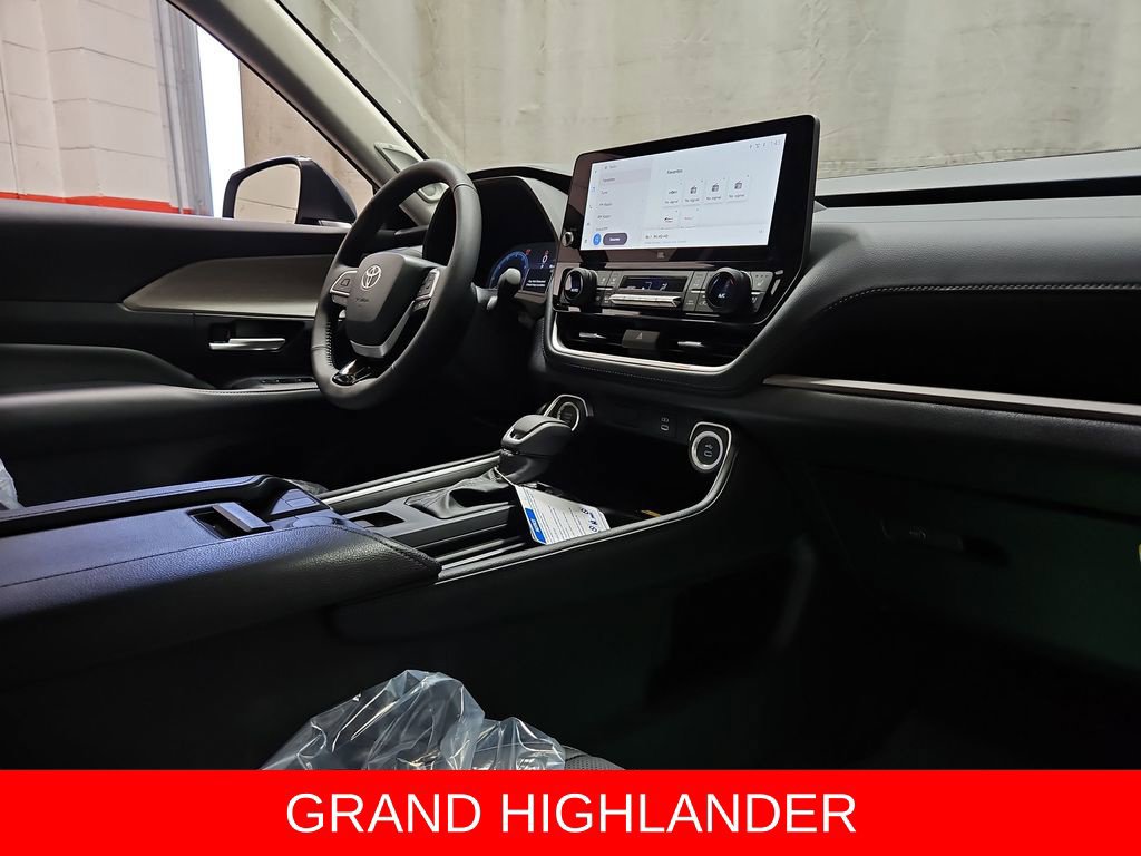 New 2026 Toyota Grand Highlander AWD image 27