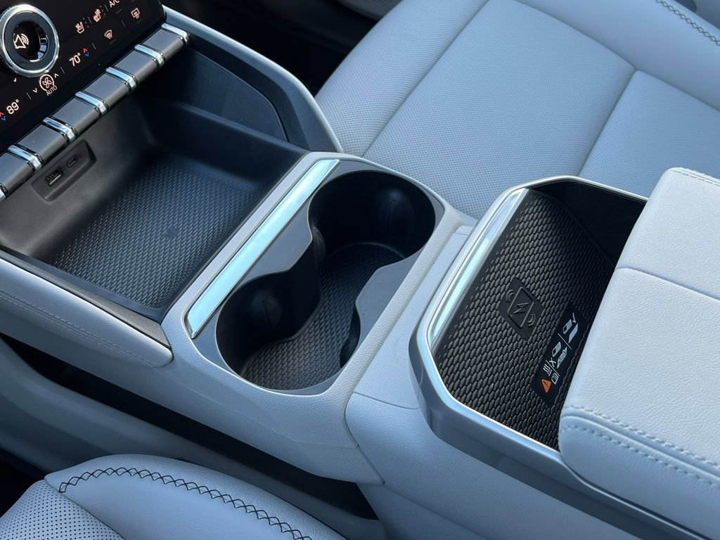 New 2026 GMC Terrain Denali w/ LPO, Floor Liner Package image 27