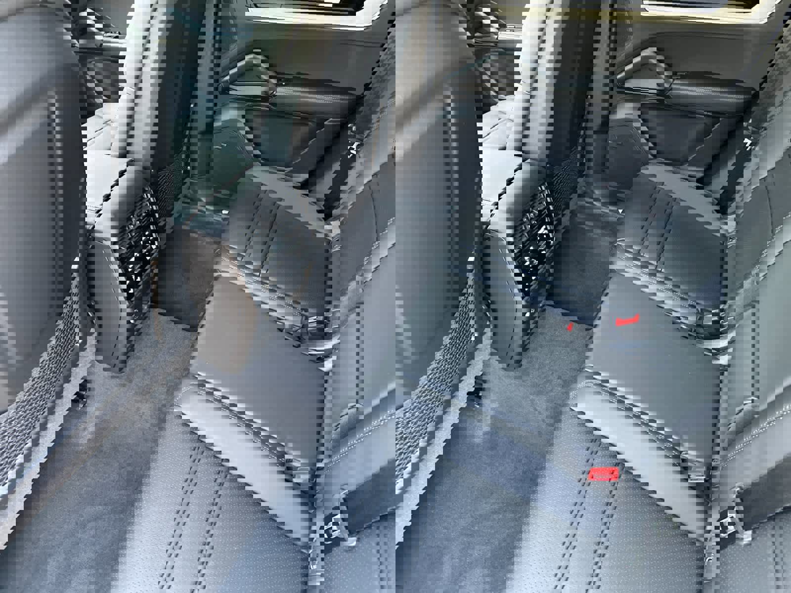 New 2026 Porsche Cayenne S image 13