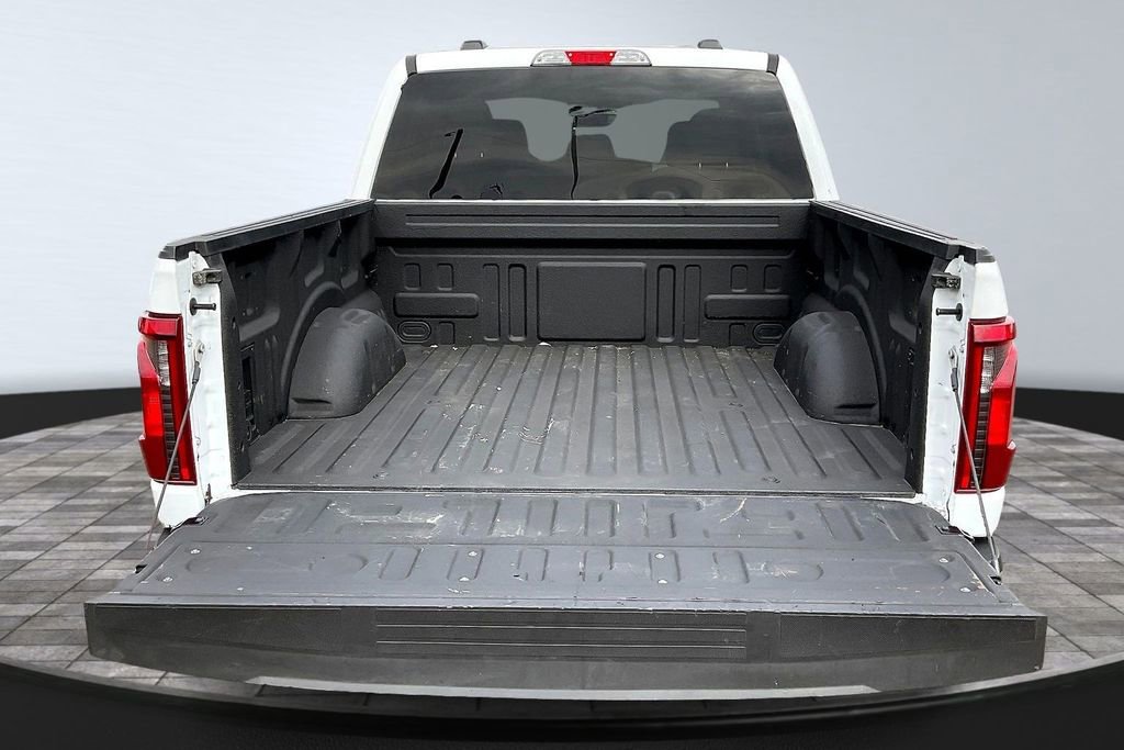 Used 2025 Ford F150 XLT w/ Equipment Group 301A Standard AWD/4WD image 8