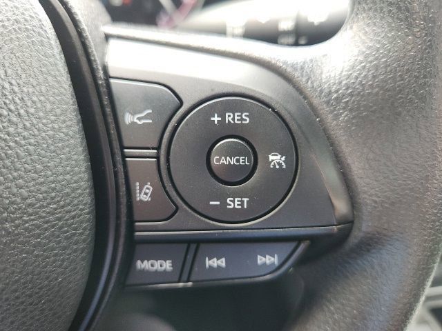 Used 2024 Toyota RAV4 LE AWD/4WD image 36