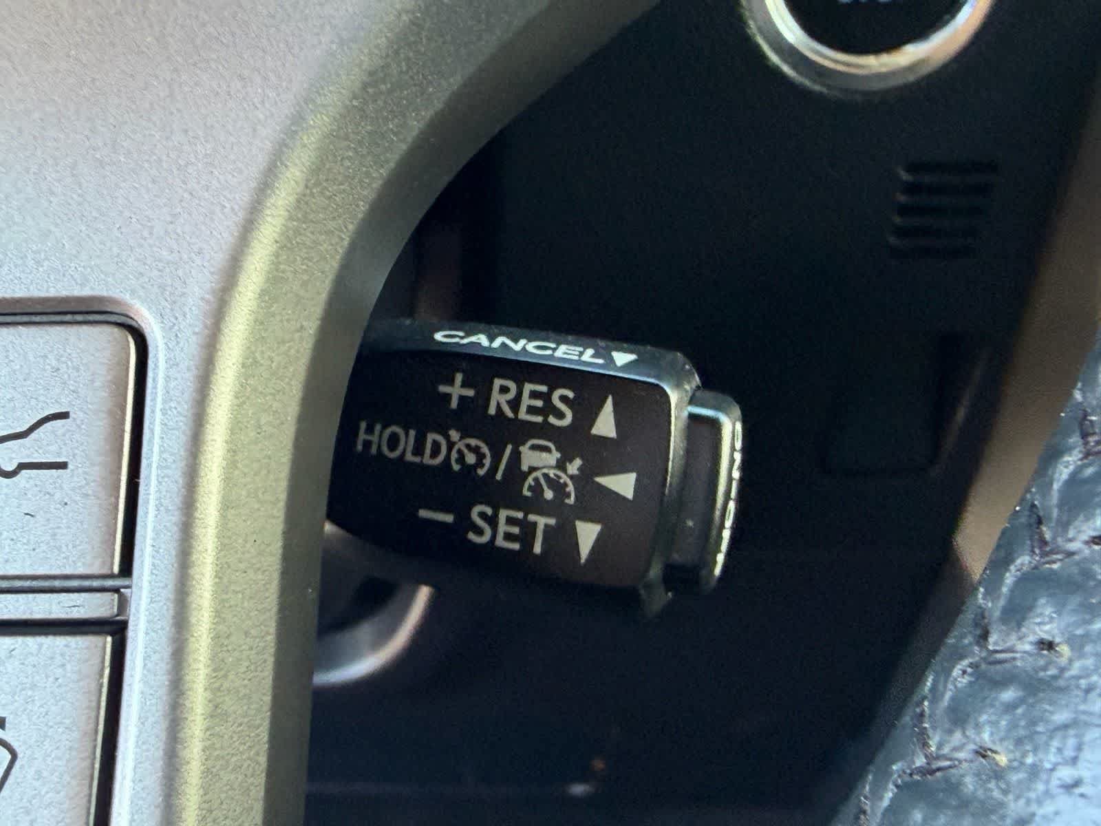 Used 2024 Toyota 4Runner SR5 AWD/4WD image 18