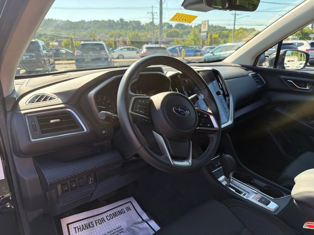 Used 2025 Subaru Ascent Premium AWD/4WD image 17