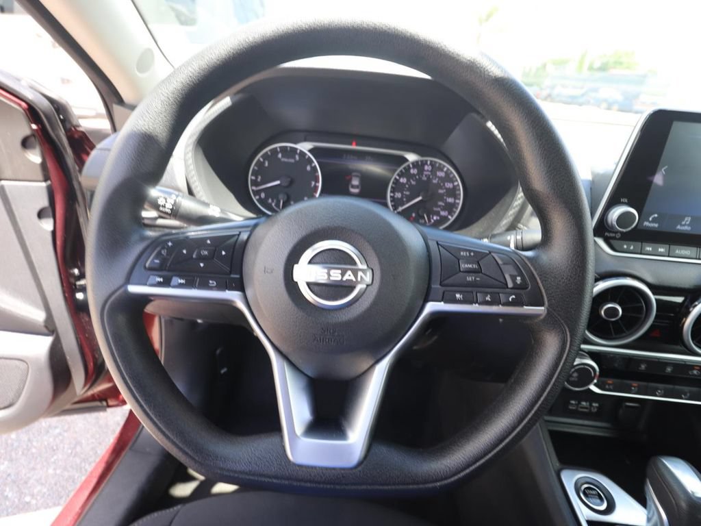 Used 2024 Nissan Sentra SV FWD image 17