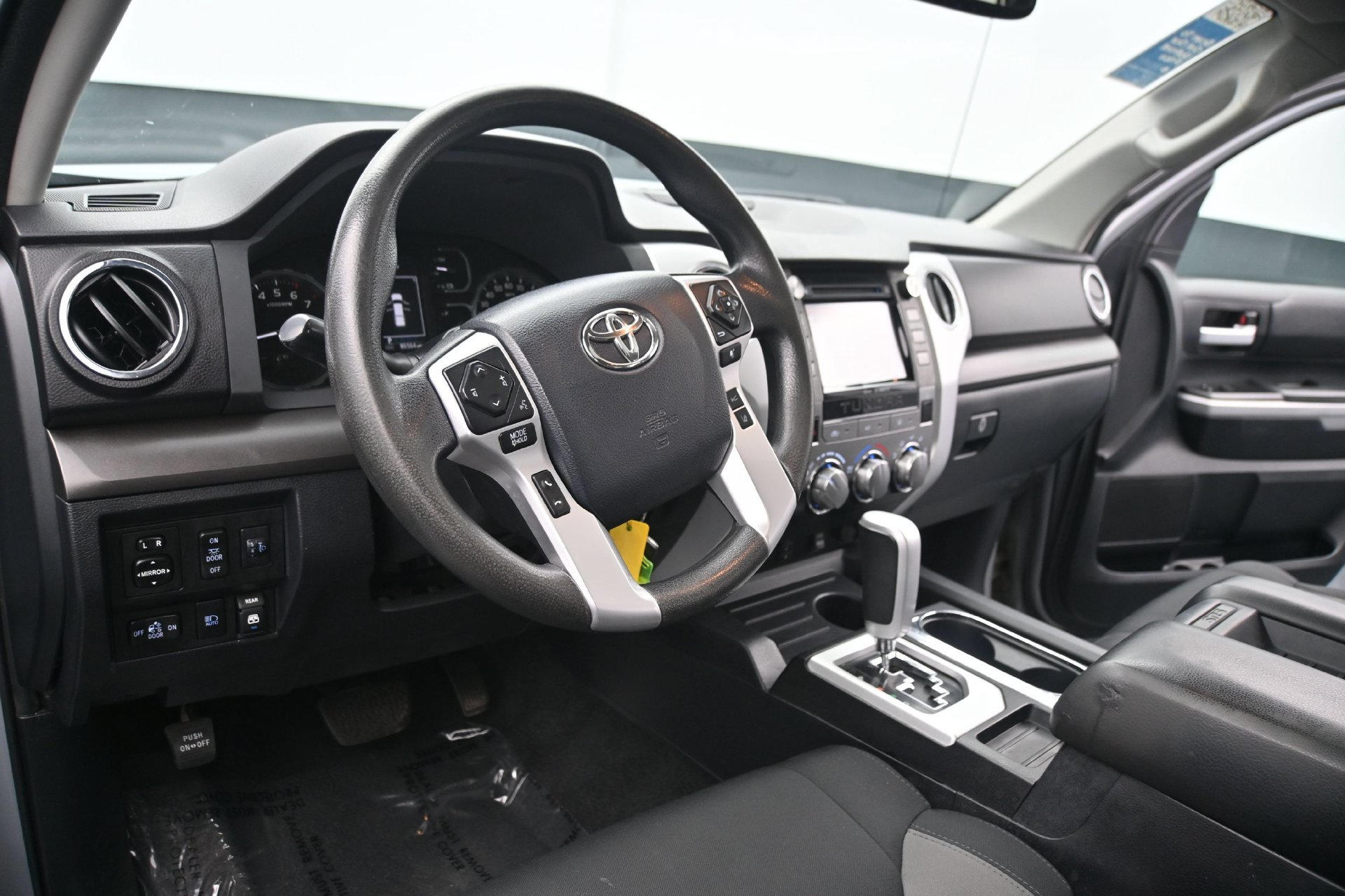 Used 2018 Toyota Tundra SR5 AWD/4WD image 21
