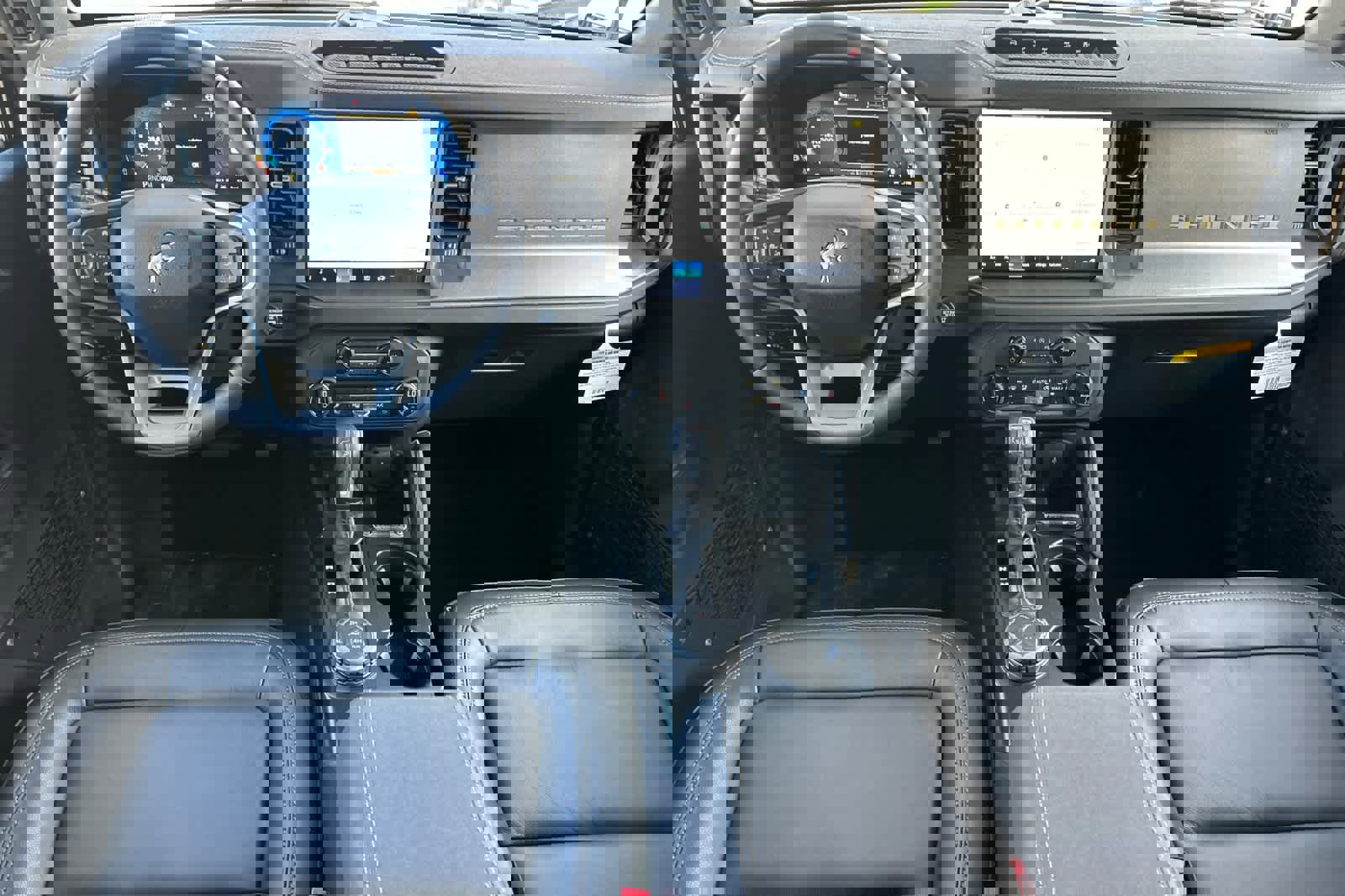 New 2025 Ford Bronco Badlands video 3