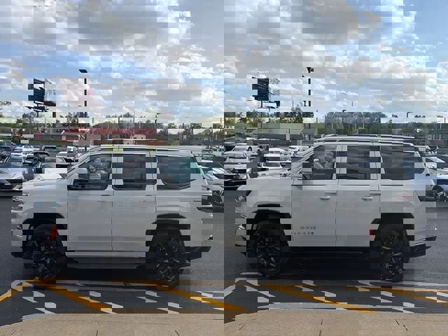 Used 2022 Jeep Wagoneer Series I w/ Convenience Group I image 3