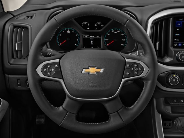 Used 2022 Chevrolet Colorado Z71 w/ Z71 Midnight Edition AWD/4WD image 8