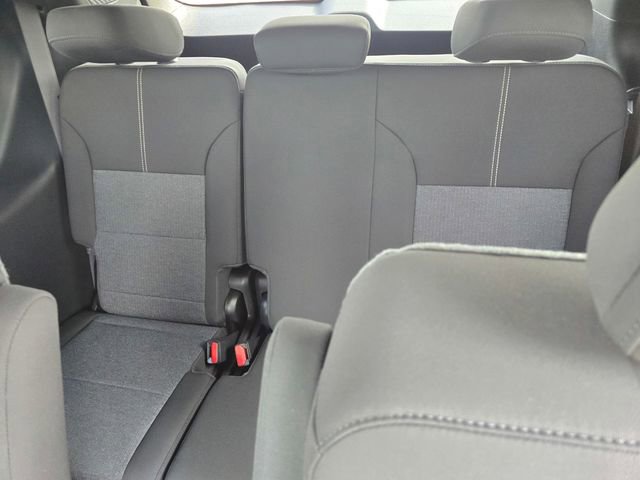 New 2026 GMC Acadia Elevation image 9