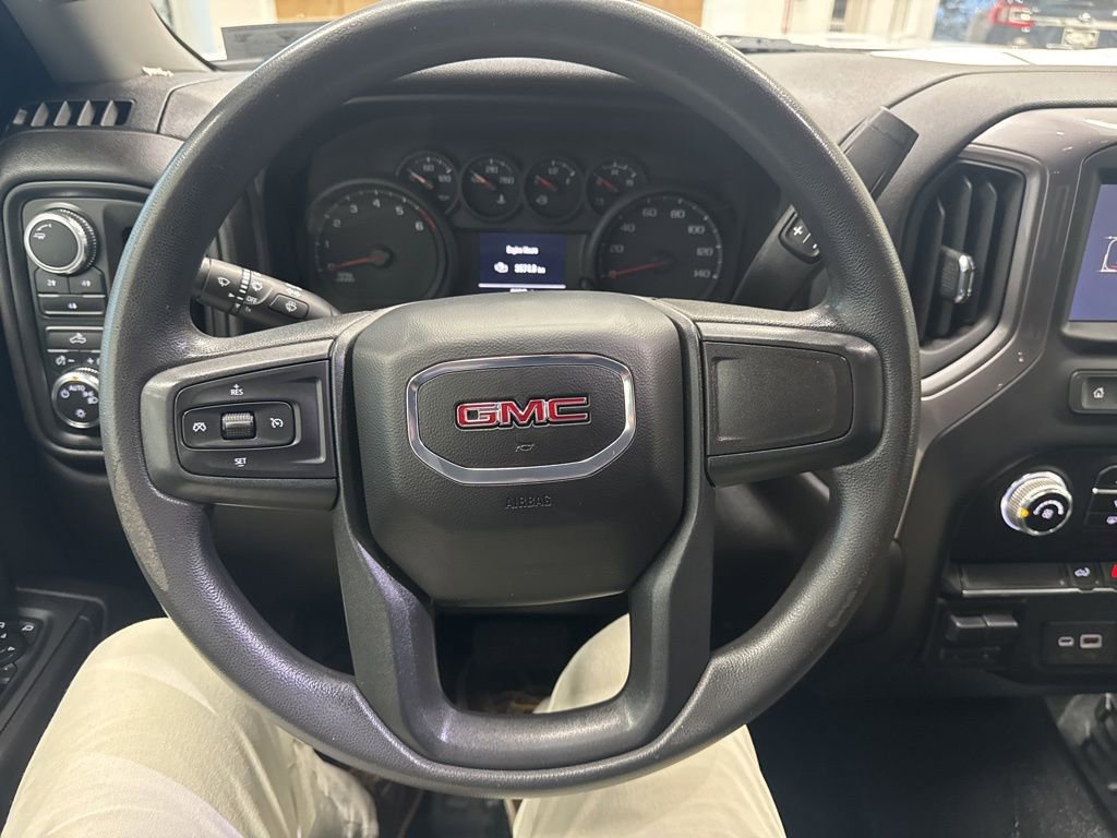 Used 2023 GMC Sierra 2500 Pro w/ Convenience Package image 3