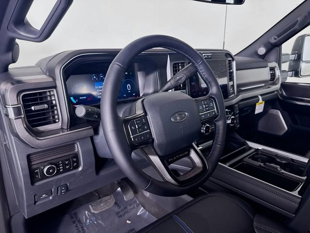 New 2025 Ford F450 Platinum w/ FX4 Off-Road Package image 9