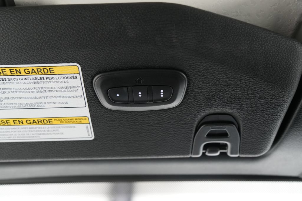 Used 2022 Jeep Wrangler Unlimited Sahara AWD/4WD image 21
