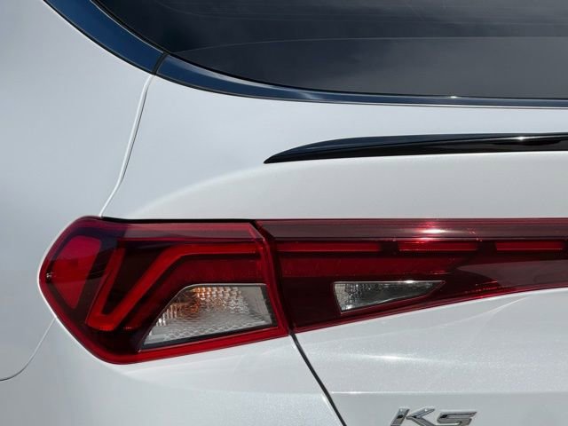 Used 2021 Kia K5 GT-Line image 12