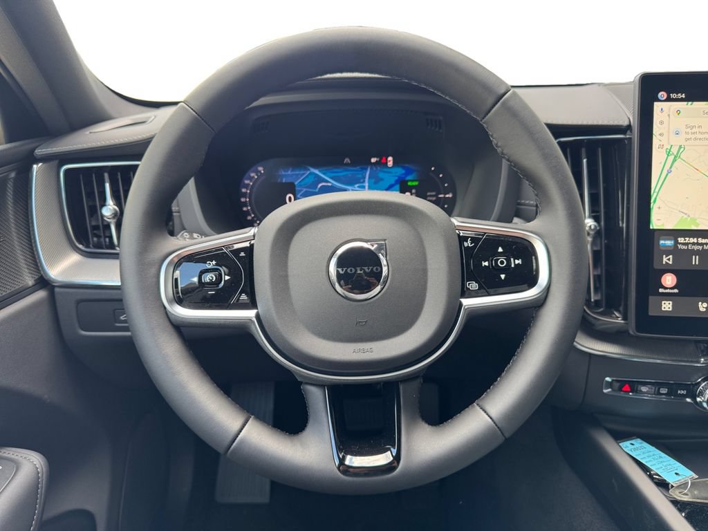 New 2026 Volvo XC60 T8 Ultra w/ Protection Package Premier AWD/4WD image 15