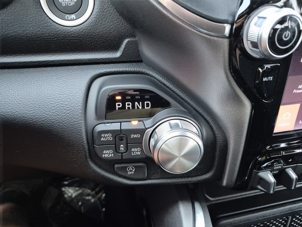 New 2026 RAM 1500 Laramie w/ Night Edition AWD/4WD image 19