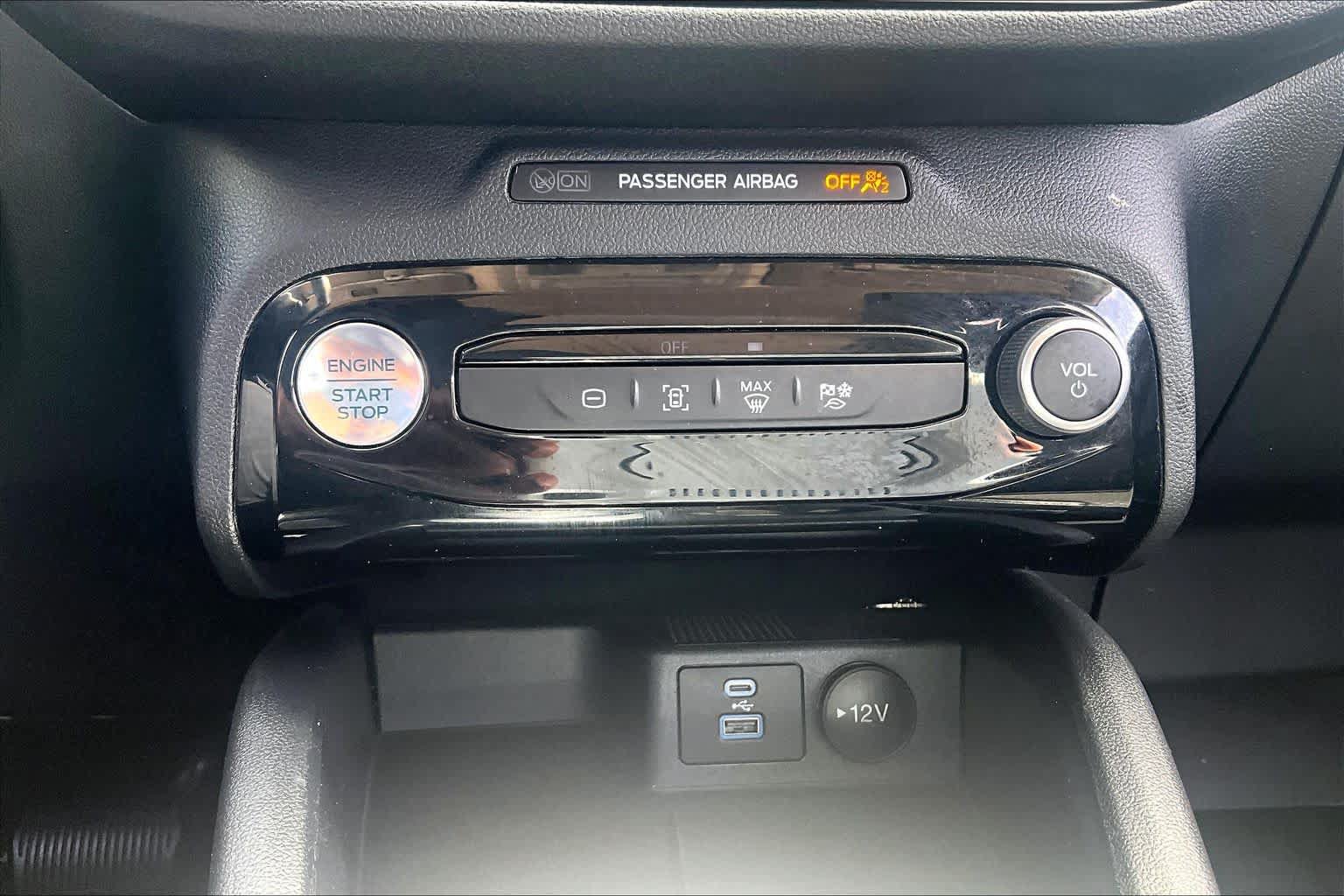 Used 2023 Ford Escape SE FWD image 35