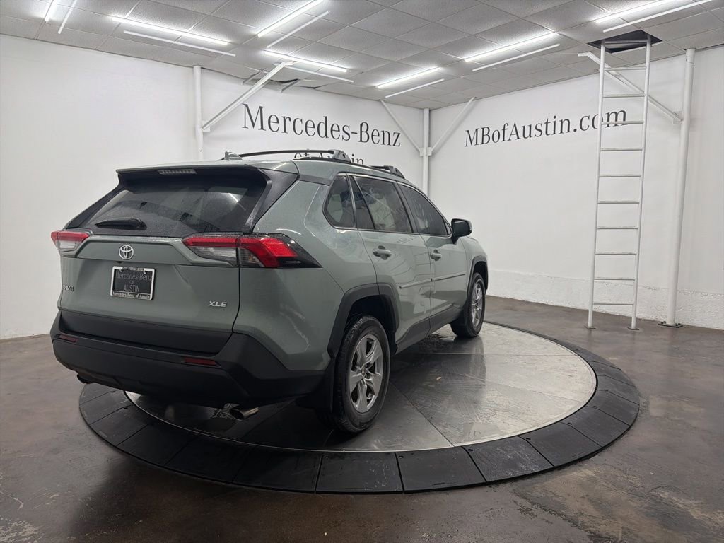 Used 2023 Toyota RAV4 XLE w/ Convenience Package image 8