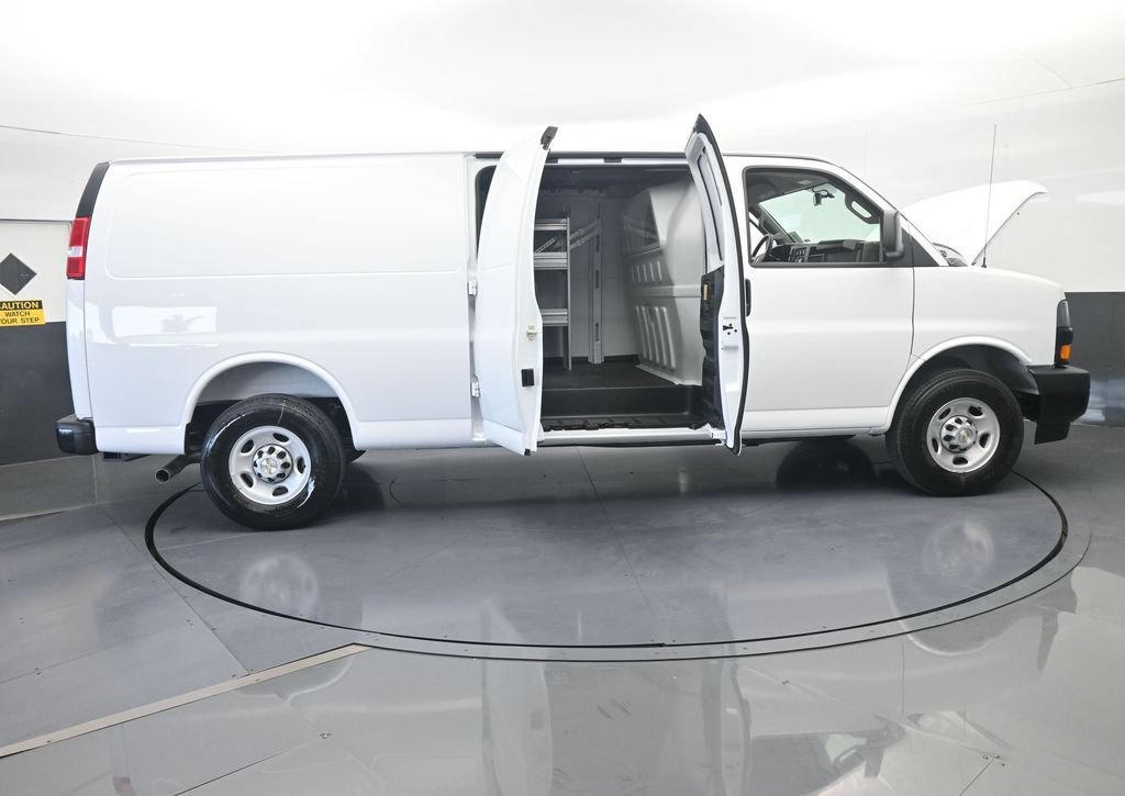 New 2026 Chevrolet Express 2500 Extended w/ Driver Convenience Package RWD image 69