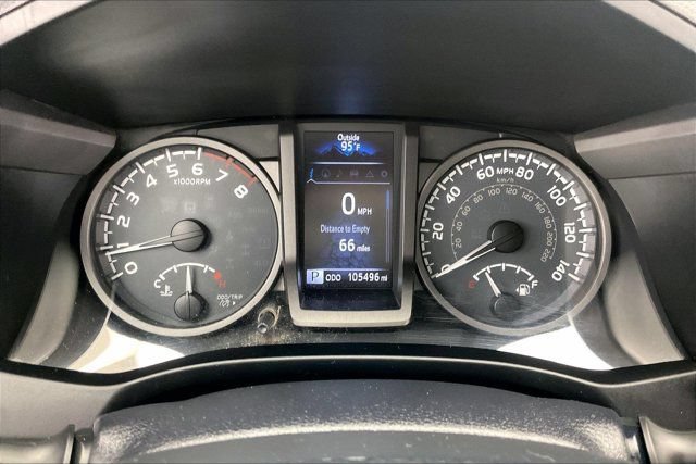 Used 2017 Toyota Tacoma TRD Off-Road AWD/4WD image 23