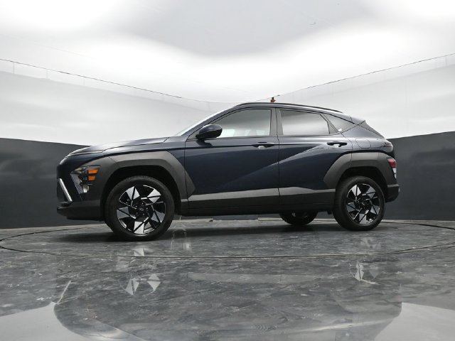 Used 2025 Hyundai Kona SEL AWD/4WD image 56