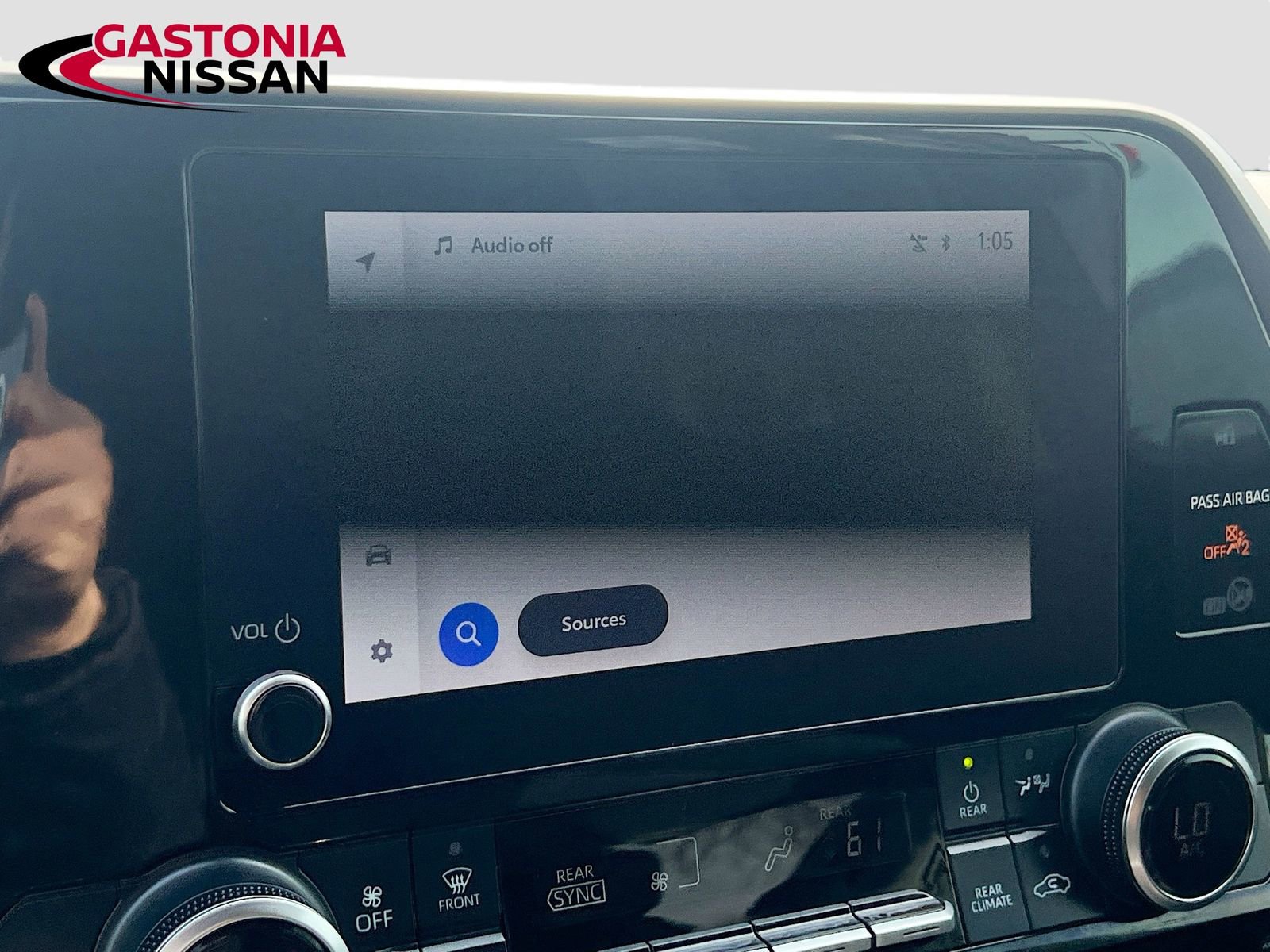 Used 2024 Toyota Highlander LE image 19