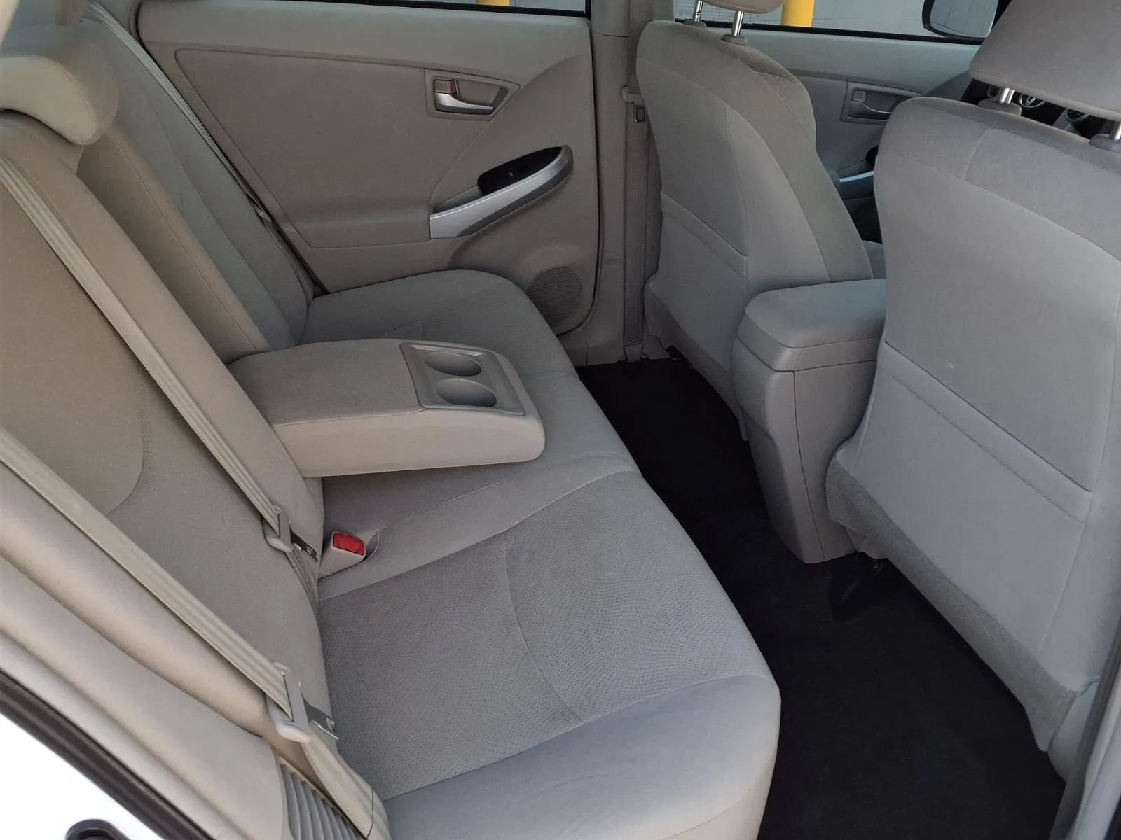 Used 2015 Toyota Prius Two FWD image 18
