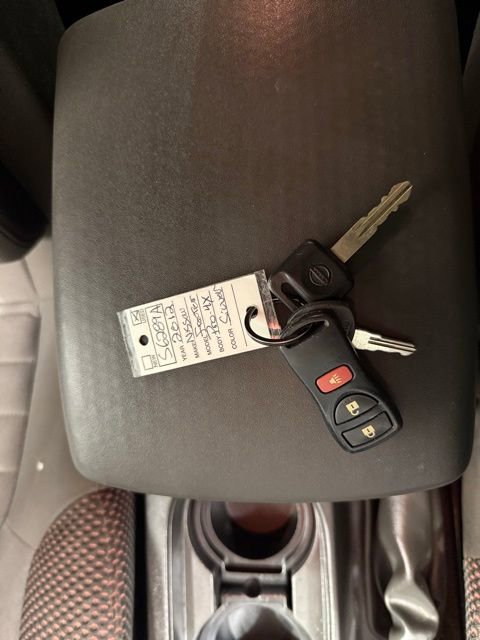 Used 2012 Nissan Frontier PRO-4X AWD/4WD image 19