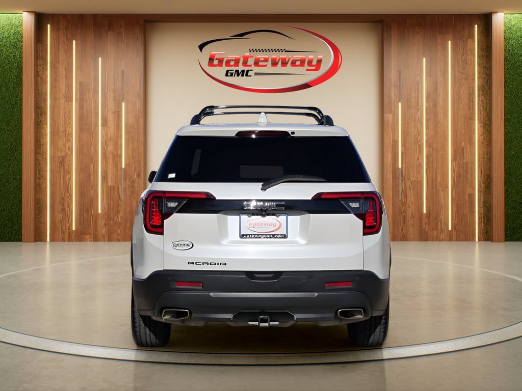 Used 2022 GMC Acadia SLT w/ Elevation Edition FWD image 6