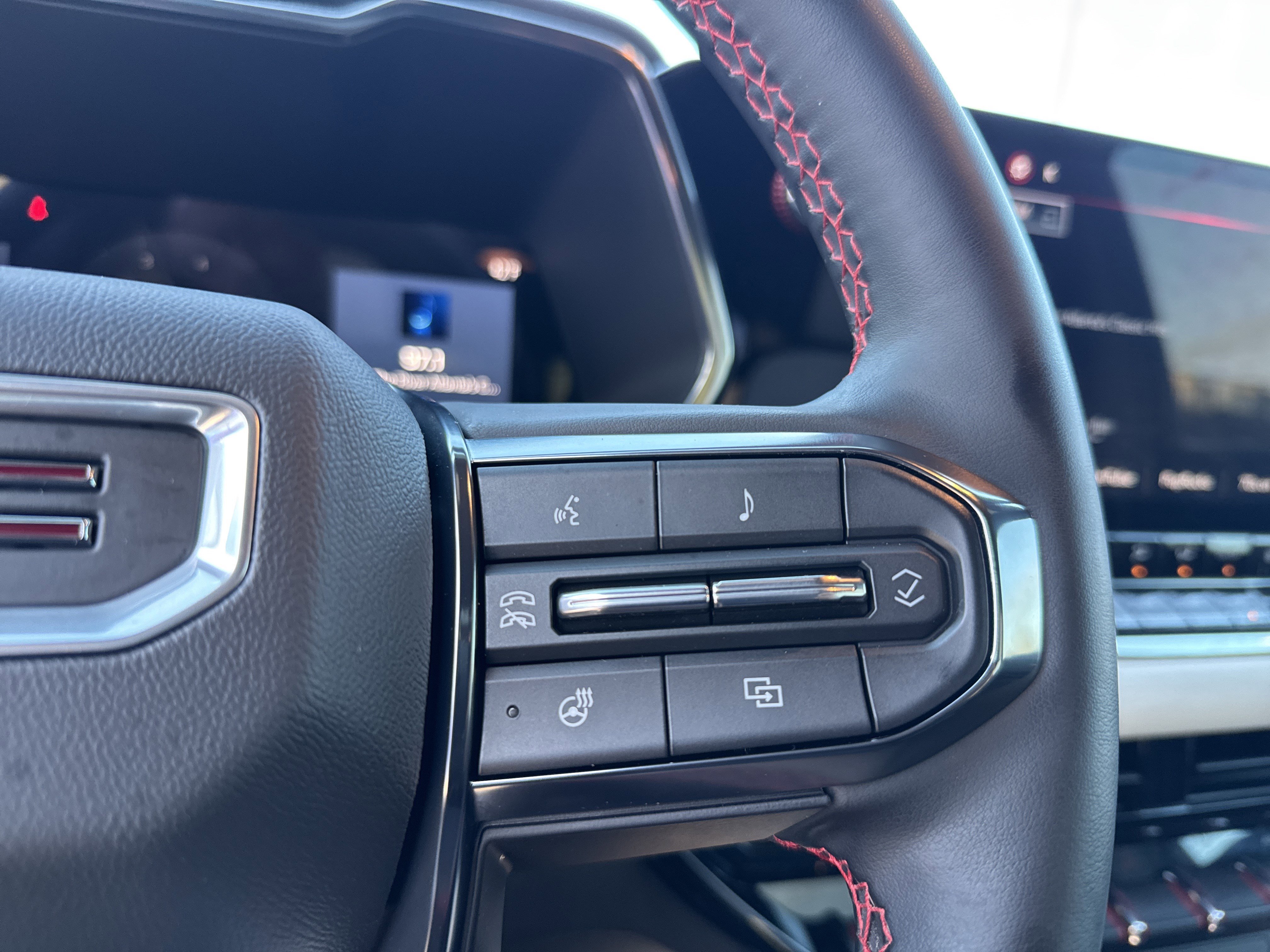 Used 2024 GMC Canyon AT4X image 20