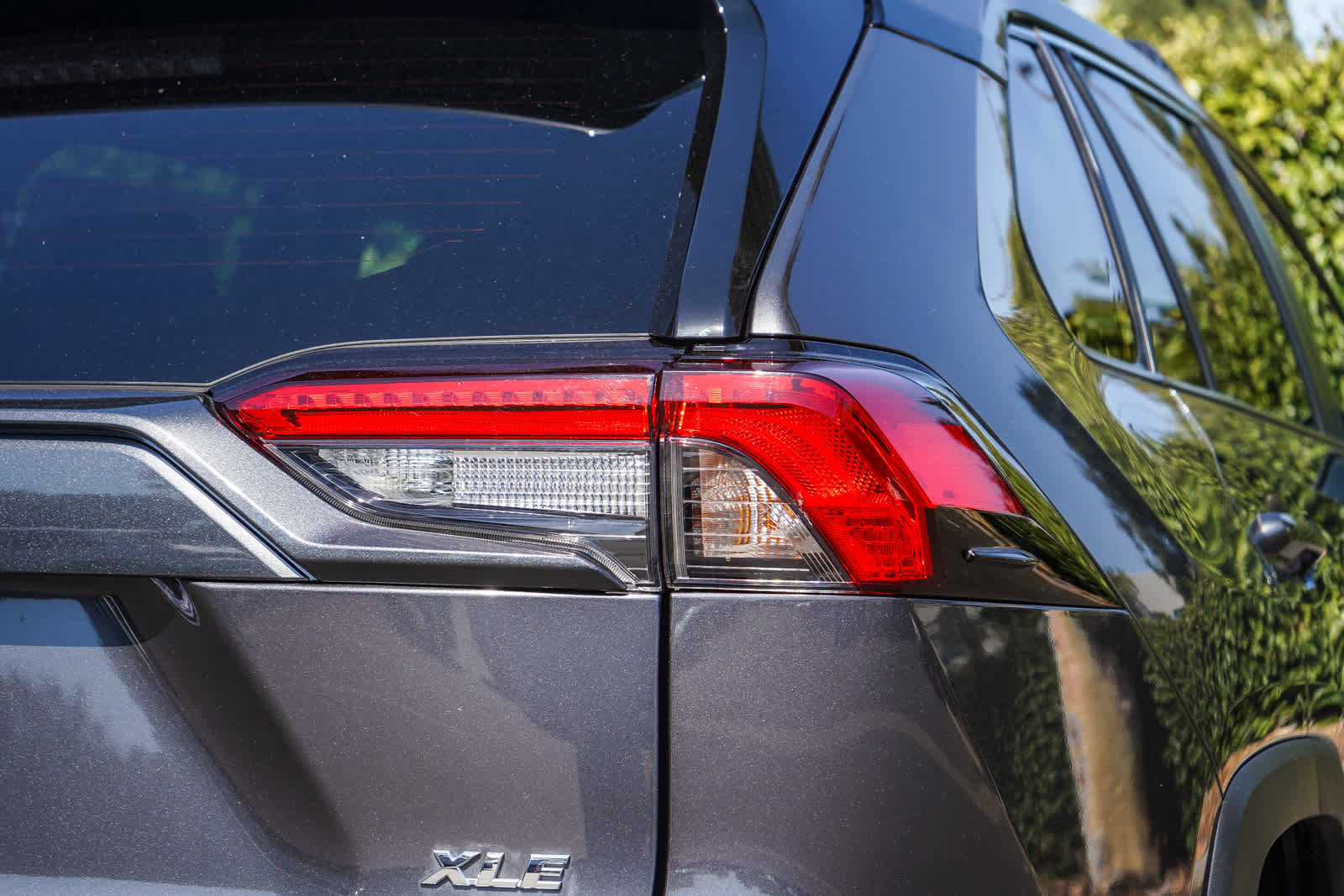 Used 2024 Toyota RAV4 XLE AWD/4WD image 7